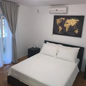 Mladeng Trogir