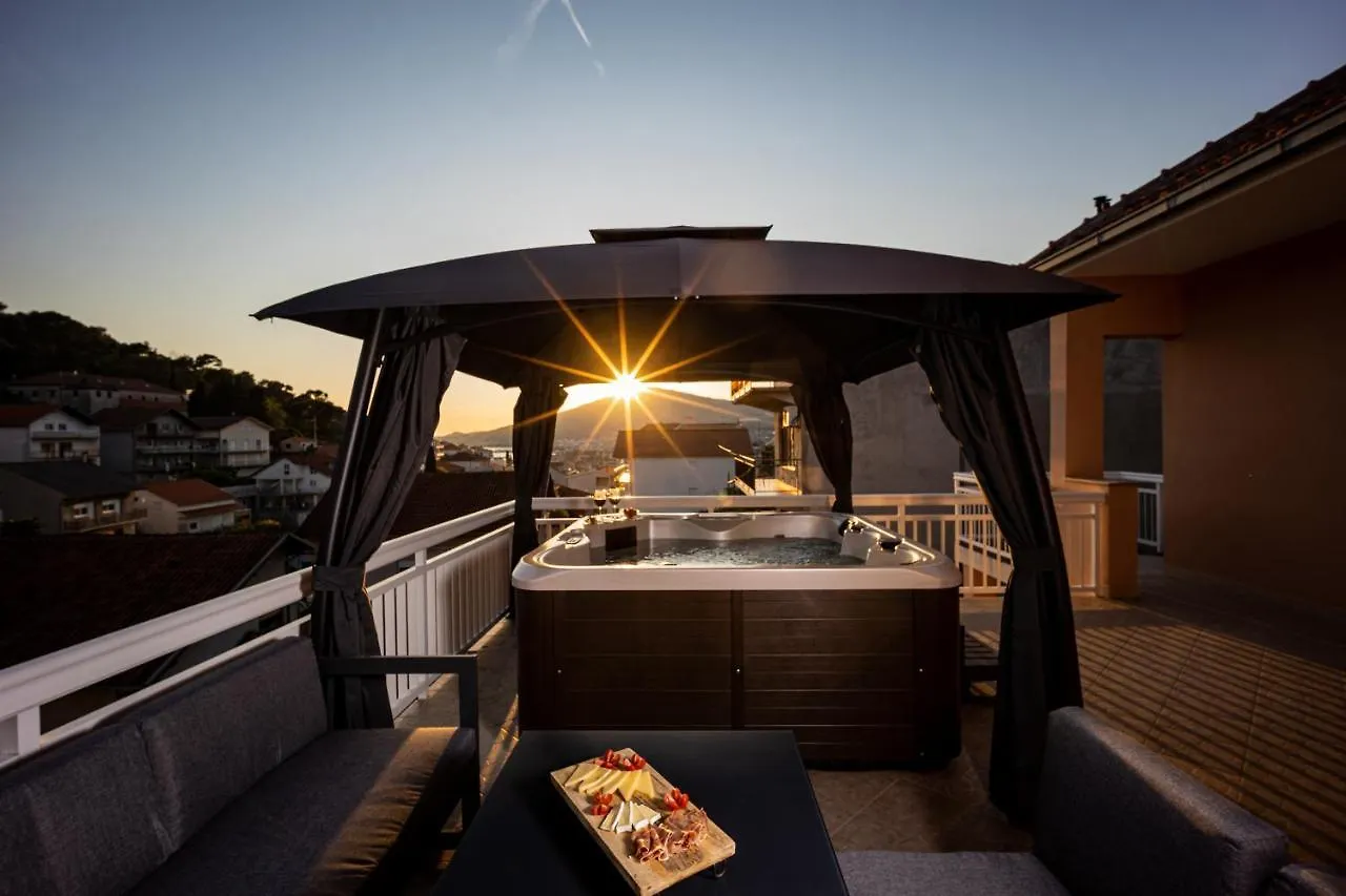 Beautiful Holiday Home 