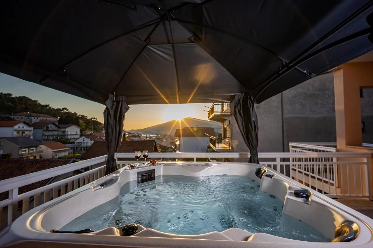 Beautiful Holiday Home 